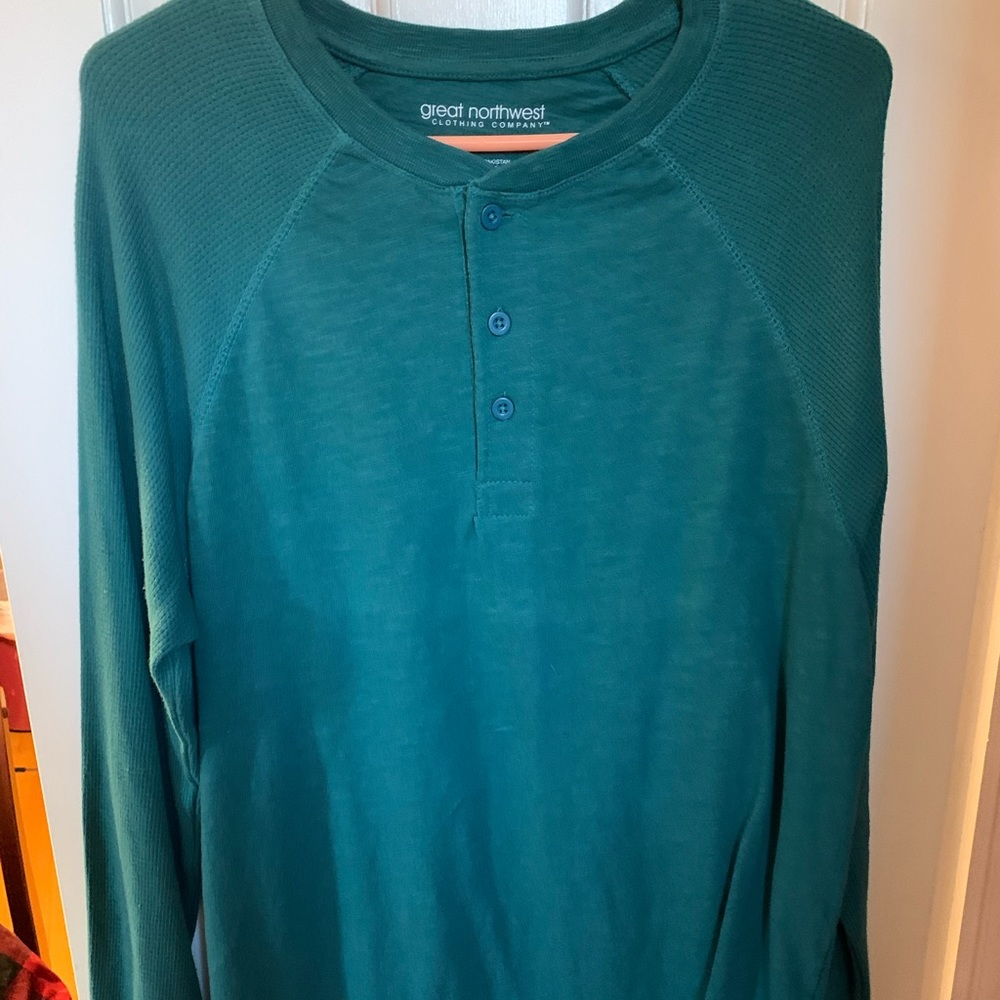 Great Northwest long sleeve